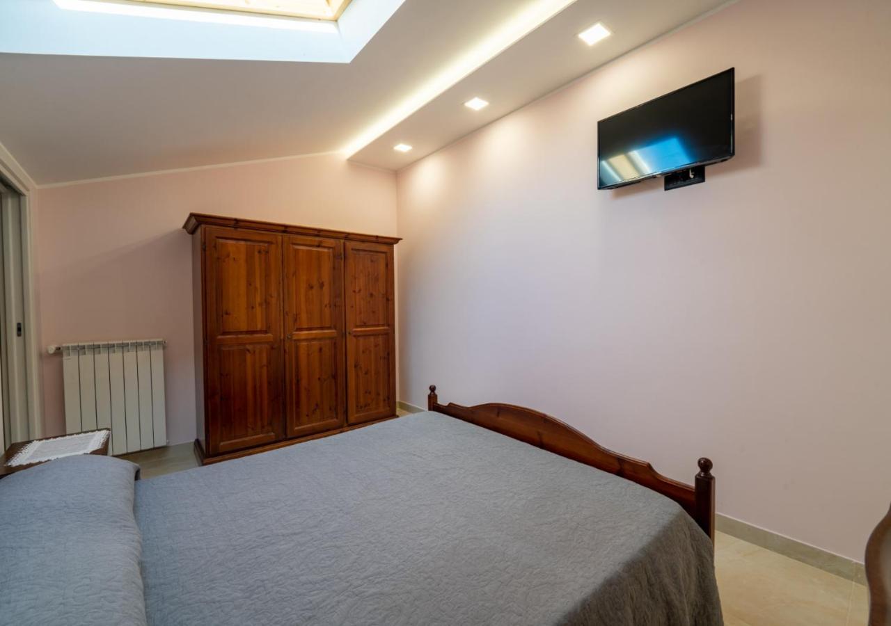 Villa Dei Cesari Bed & Breakfast Santa Maria La Carita Luaran gambar