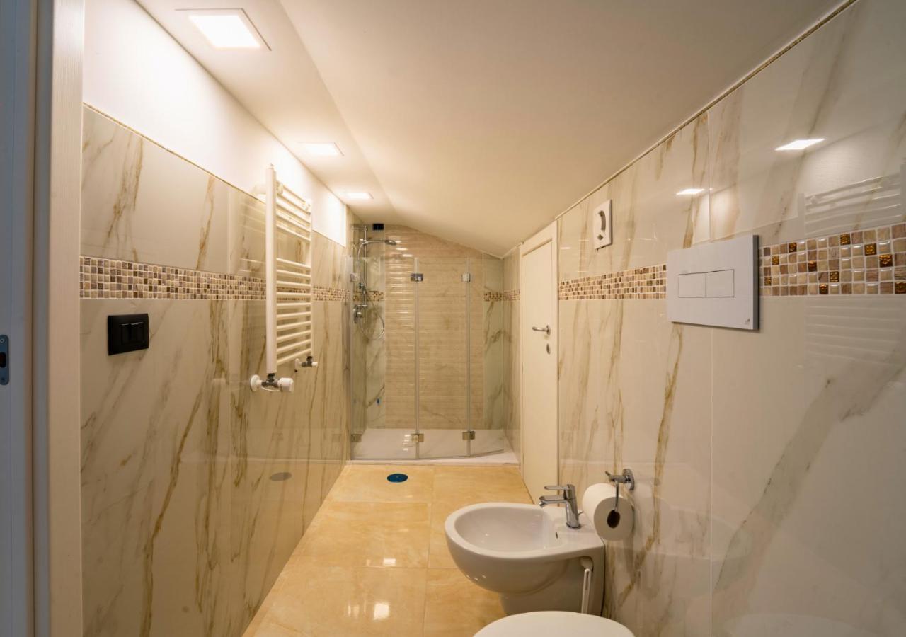 Villa Dei Cesari Bed & Breakfast Santa Maria La Carita Luaran gambar