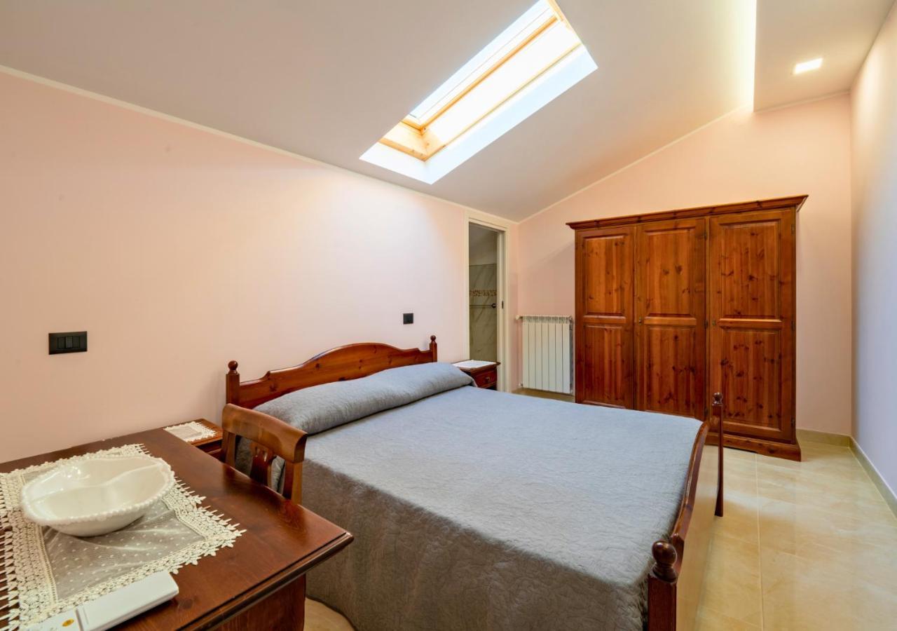 Villa Dei Cesari Bed & Breakfast Santa Maria La Carita Luaran gambar